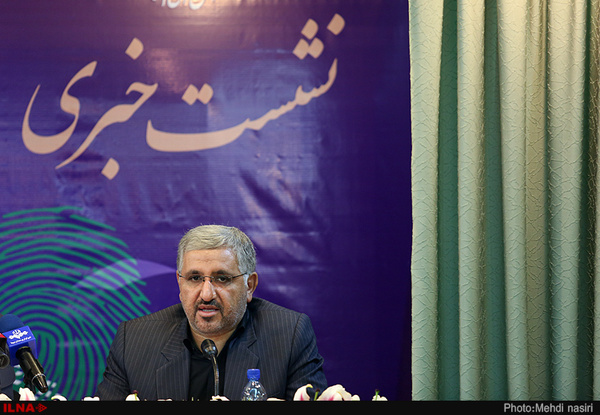                 زير سوال بردن کامل انتخابات کم لطفي است/ در شمارش مجدد صندوق‌ها راي‌اي به ليست خدمت اضافه نشد