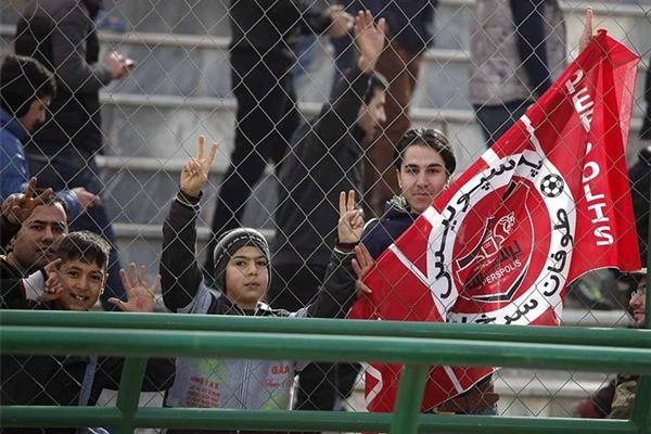                         جلسه خصوصي برانکو با ترکاشوند/درگيري ليدرها با هواداران پس از بازي