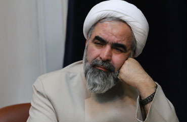 فرصت دولت تمام شده، انتقادات را شديدتر مي کنيم