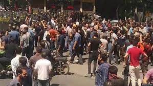 یاس«مردمسالاری» از گشایش گره اعتراضات