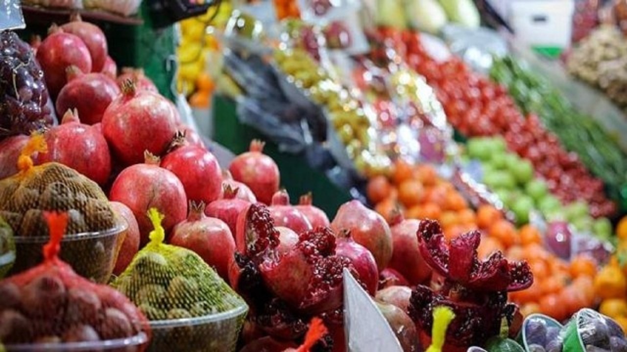 نظارت بر بازار شب يلدا