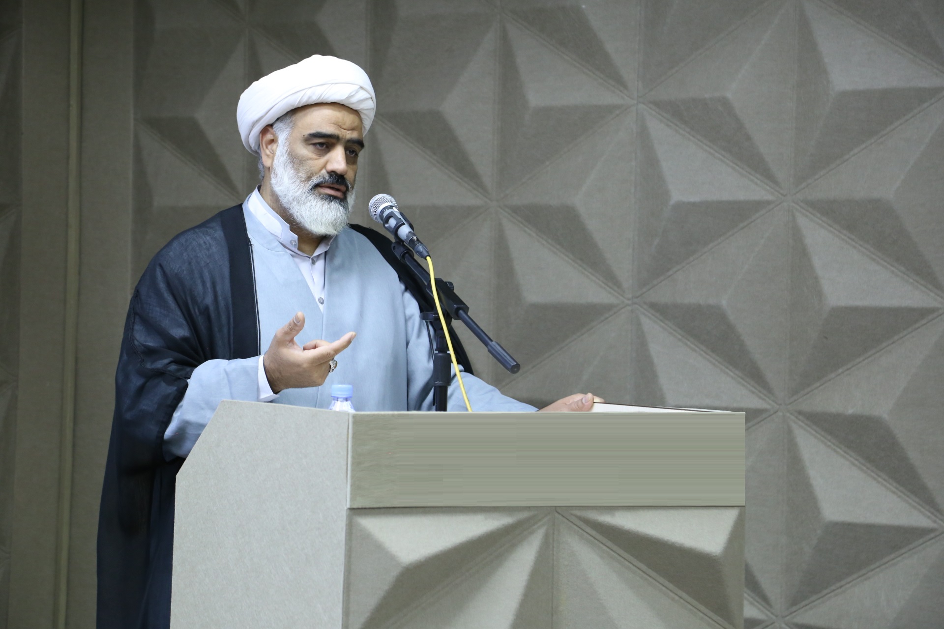 سفره، نان و تمدن؛ چگونه «تنورخانه نان ايراني» سفير فرهنگي قم ميشود؟