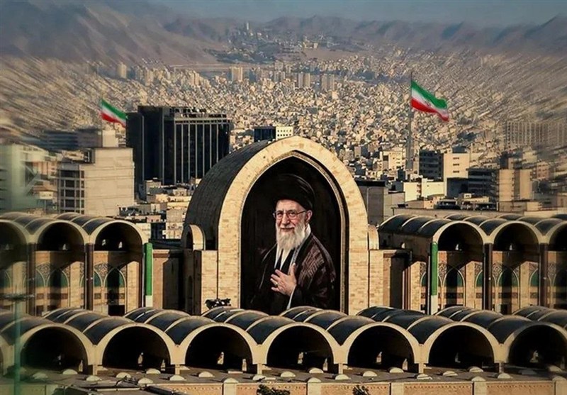 تهران؛ روزی که تاریخ در خیابان راه می‌رفت