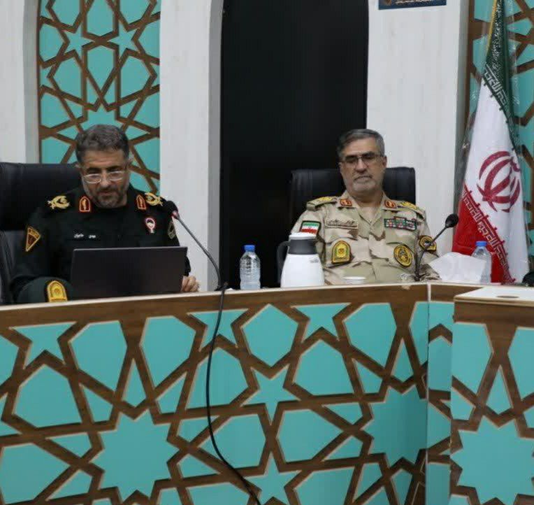 فرمانده نيروي انتظامي استان کرمانشاه:تردد زائران اربعين از محورهاي کرمانشاه در امنيت کامل صورت مي گيرد