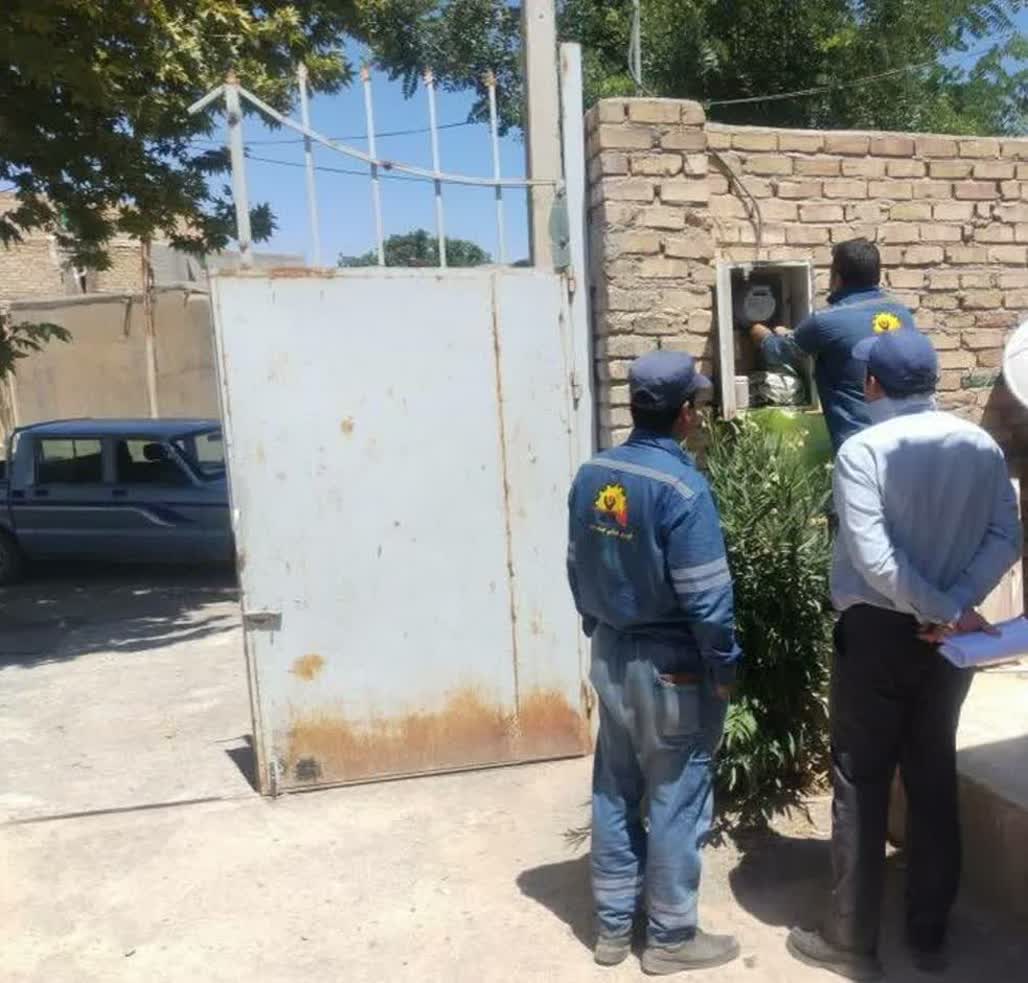 انسداد 19 حلقه چاه غيرمجاز در دشت نيشابور