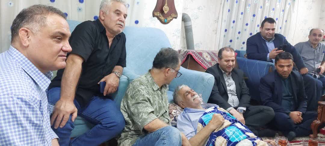 دیداروعیادت جامعه ورزش کشتی بابل از پیشکسوت برجسته، استاد کاوس جعفرزاده