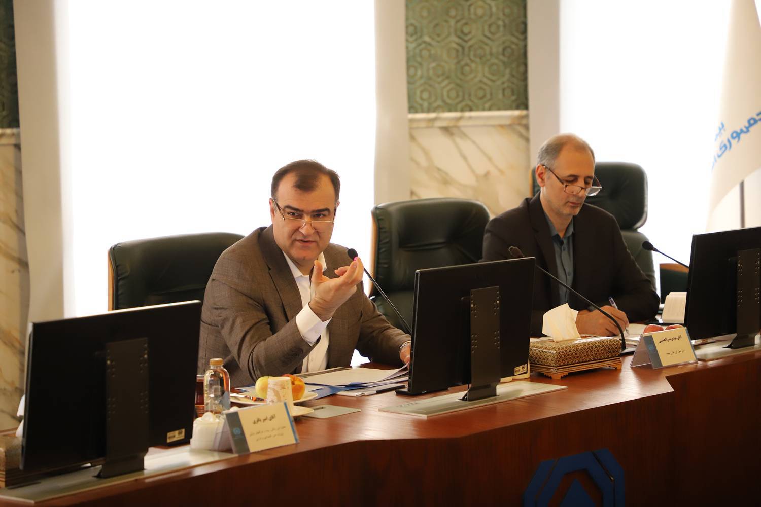 تعلیق فعالیت در انتظار شرکتهای بیمه ای ناتراز