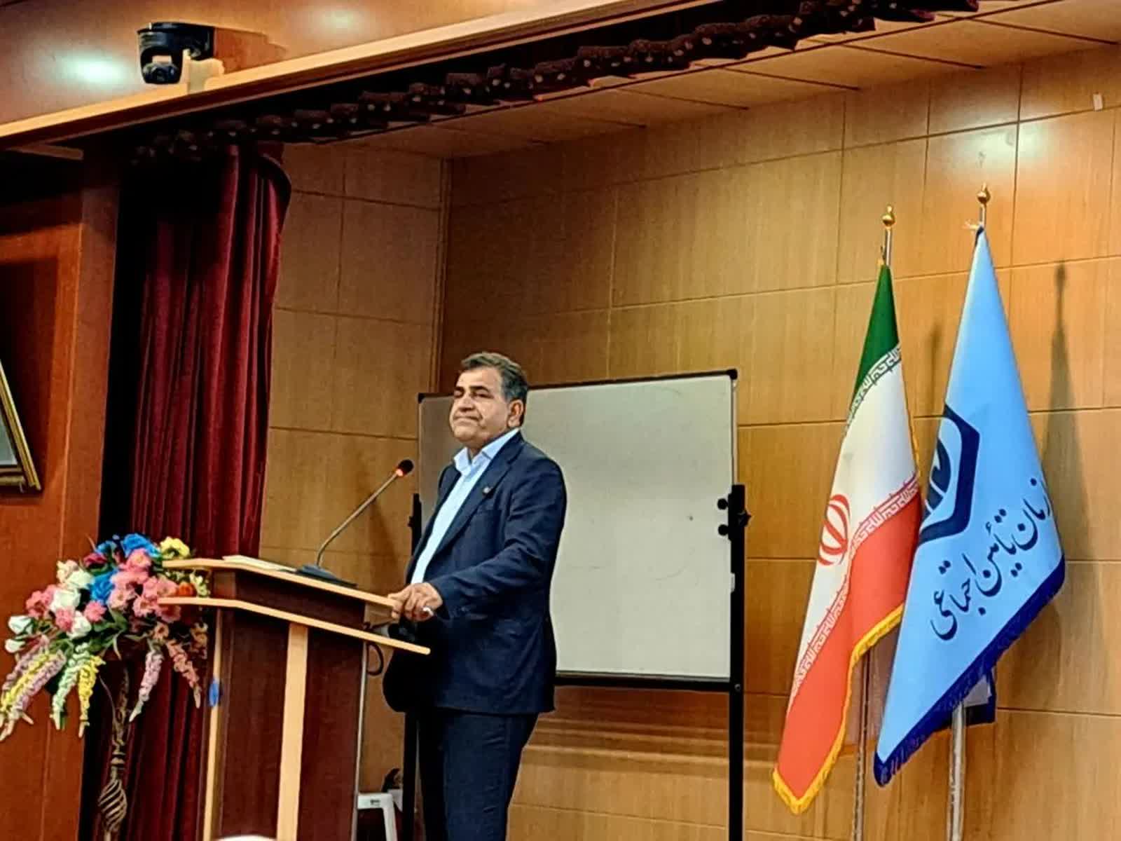 بابایی کارنامی در ایین تجلیل از خبرنگاران در ساری: آماده‌ام عملکرد 6 ساله‌ام را به رسانه‌ها بسپارم