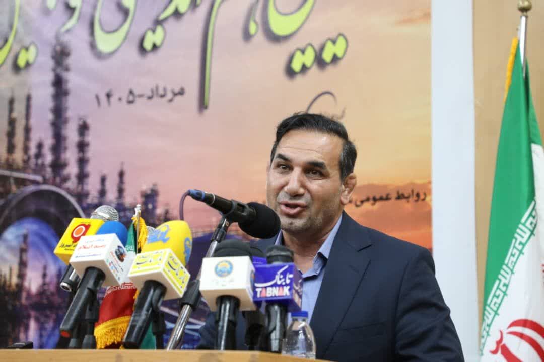 رسانه ها، پل ارتباطی صنعت و افکار عمومی هستند
