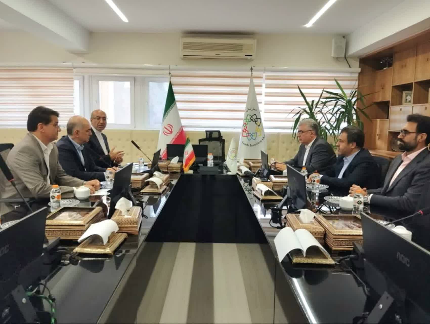 تأکید استاندار بر بازگشایی مرز تیلهکوه، رفع محدودیت واردات کالاهای حجیم و تکمیل بازارچههای مرزی