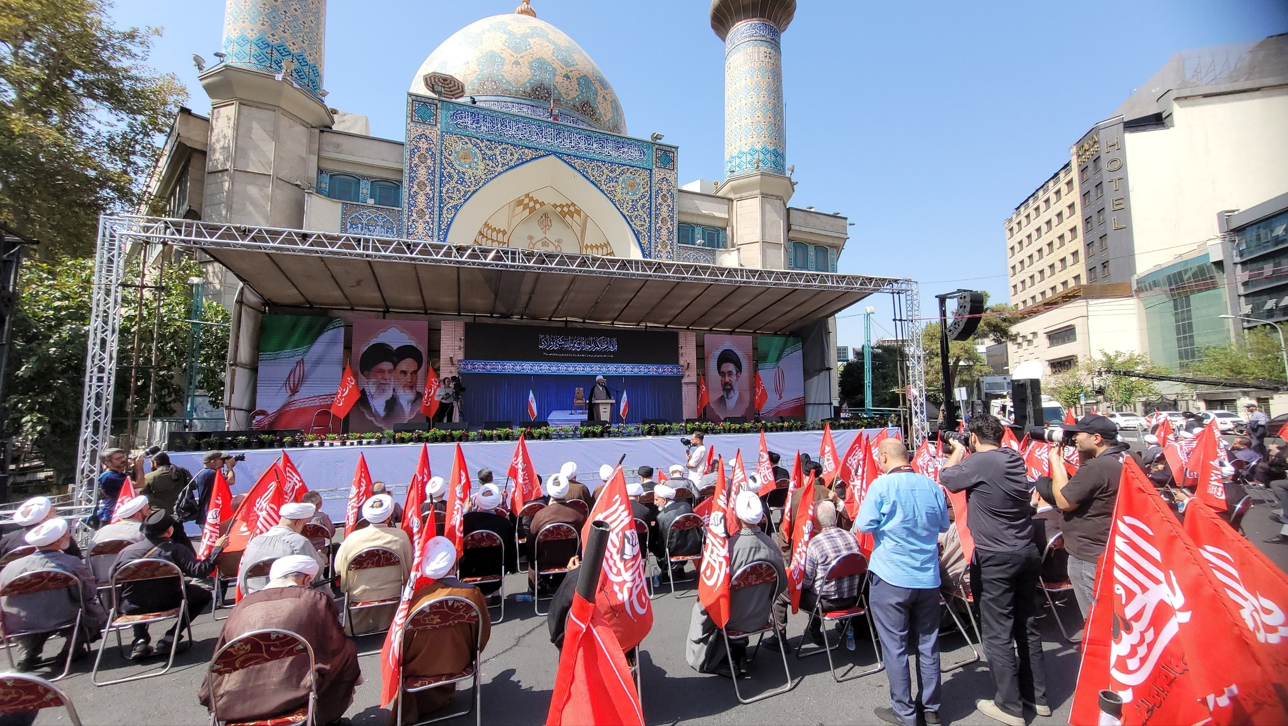 اجتماع مسجدی‌ها/طنین فریاد خونخواهی در میدان فلسطین