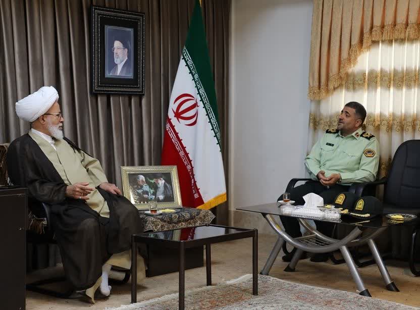 فرمانده انتظامی استان کرمانشاه :پلیس تا پای جان برای امنیت و ارامش مردم در میدان حضور دارد