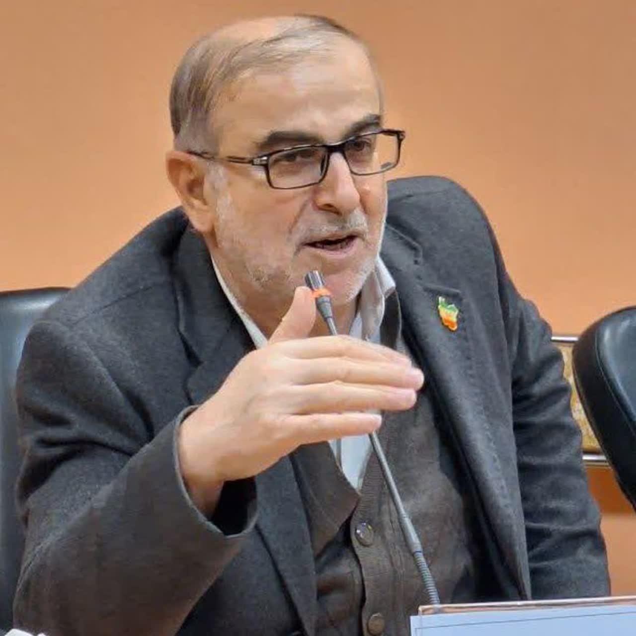 مقاله دکترعابدین مؤمنی استاد دانشگاه تهرانتحت عنوان  دوگانۀ مقاومت و معیشت