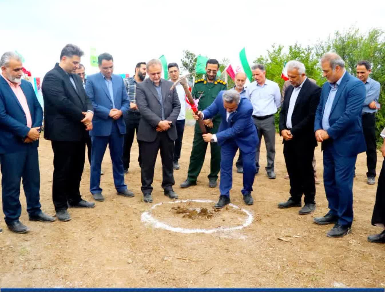 کلنگزنی پروژه آبرسانی روستای سیدابوصالح قائمشهر با اعتبار 15 میلیارد تومان