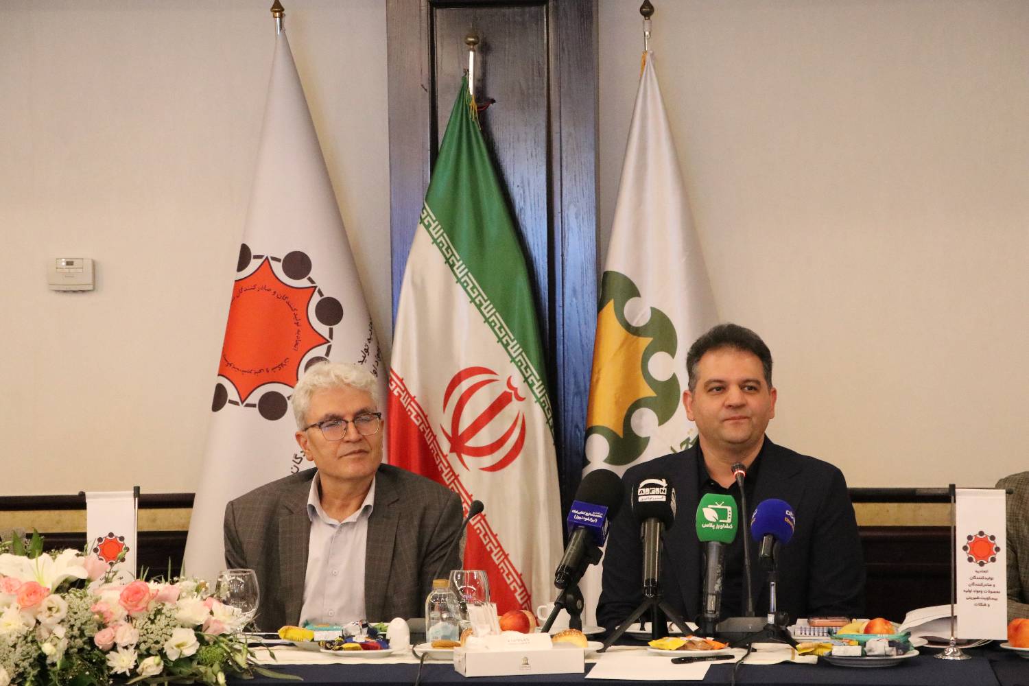 تولید در روزهای جنگ متوقف نشد/ بیست و پنجمین نمایشگاه با حضور 210 شرکت برگزار می شود