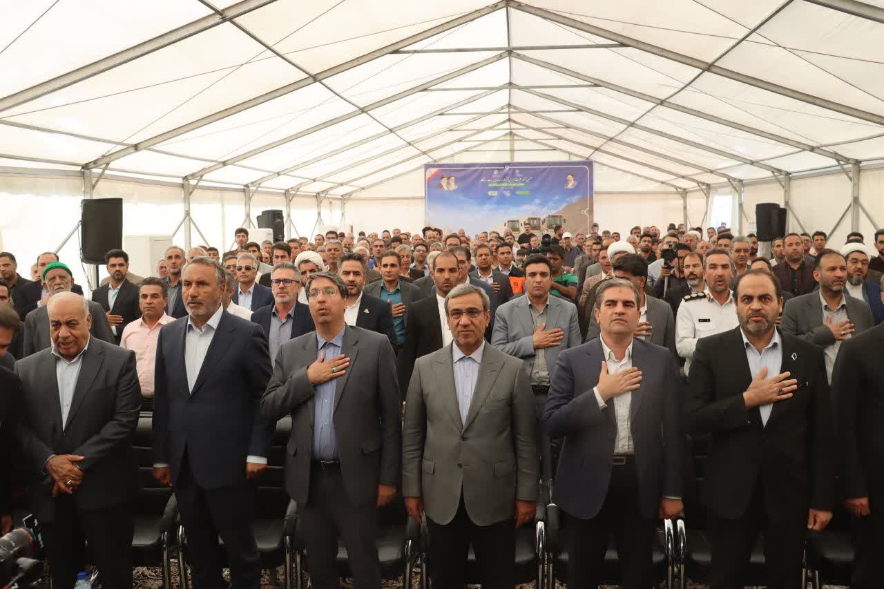 آغاز عملیات اجرایی آزادراه حرم تا حرم با هدف اتصال به مرزهای شرقی