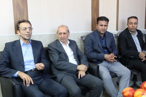 واگذاری اراضی به سرمایهگذاران دارای اهلیت برای توسعه تولید و بازارچههای عرضه مستقیم تسهیل میشود