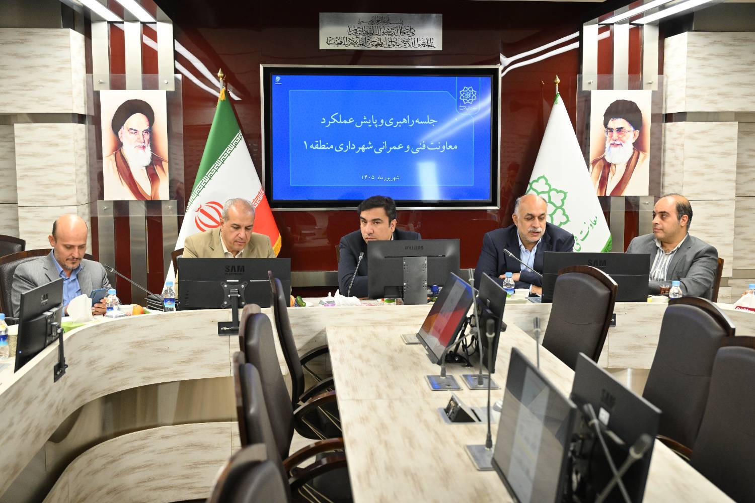 پایش عملکرد فنی و عمرانی منطقه یک با تأکید بر ارتقای کیفیت پروژهها و ساماندهی معابر