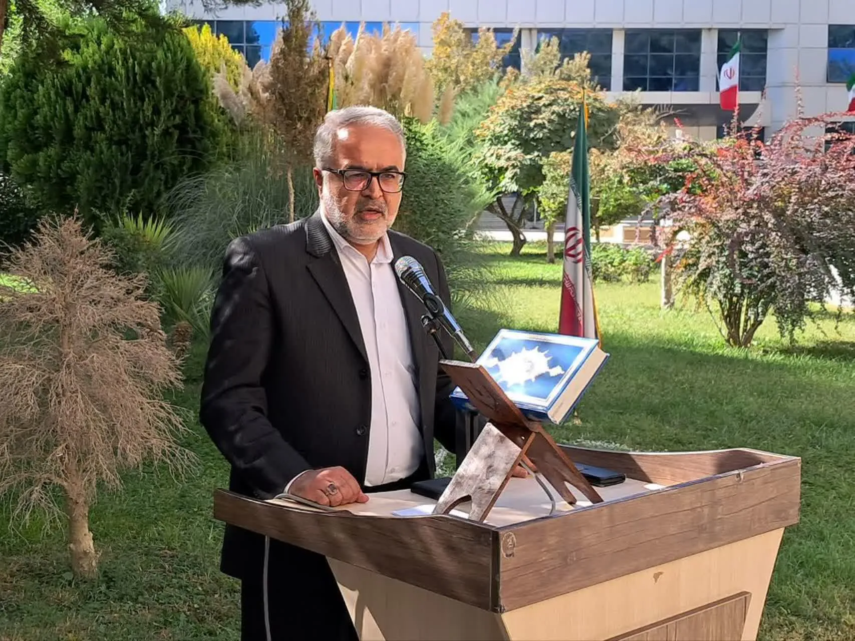 فرماندار کرمانشاه: جهاد کشاورزی در جنگ رمضان خوش درخشید