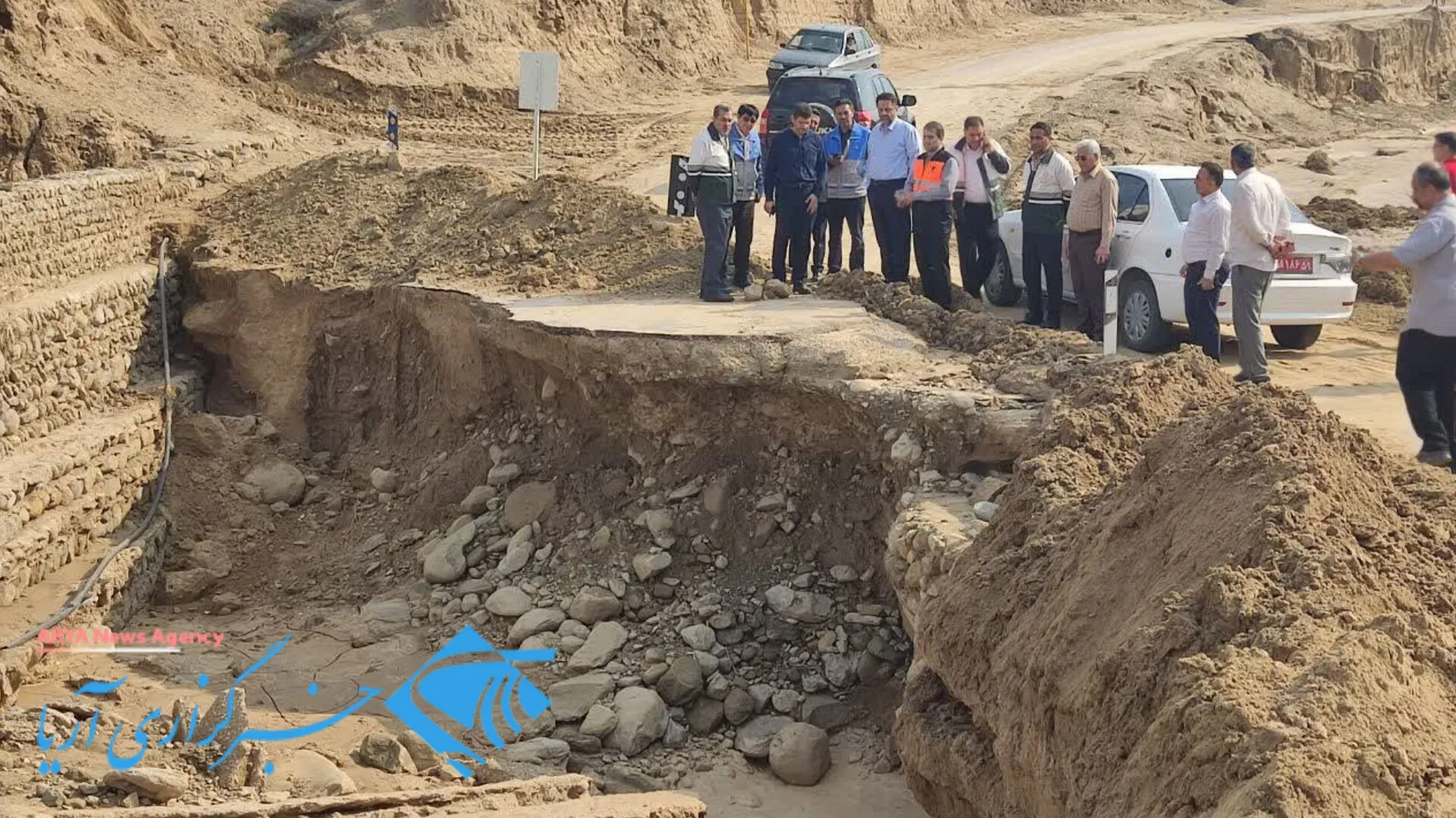 بحران زیرساختی در مراوه تپه/ سیلاب فراتر از خانه‌ها، به شریان‌های شهری آسیب زد