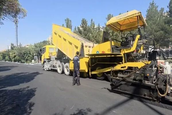 توزیع 350 هزار و 875 تن آسفالت در922 محله و معبر تبریز از ابتدای سال جاری
