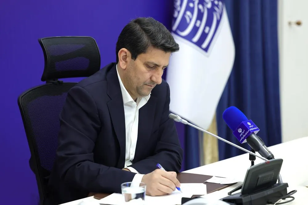 وزیر ارتباطات: توسعه صنعت فضایی با محوریت خدمات به مردم و تقویت اقتصاد دیجیتال