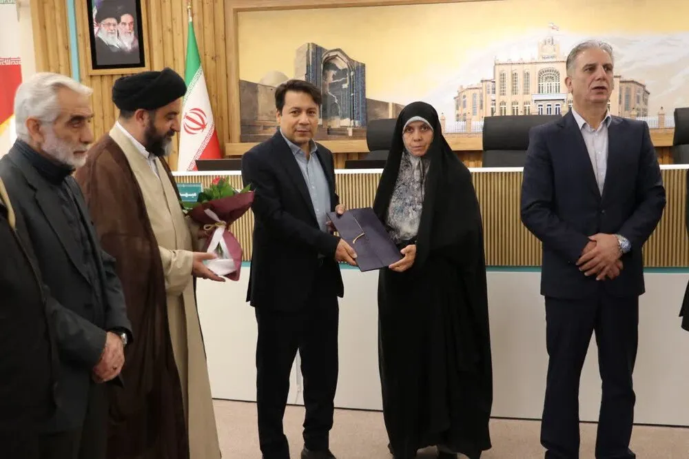 سند دومین برنامه راهبردی 5 ساله شهرداری تبریز رونمایی شد