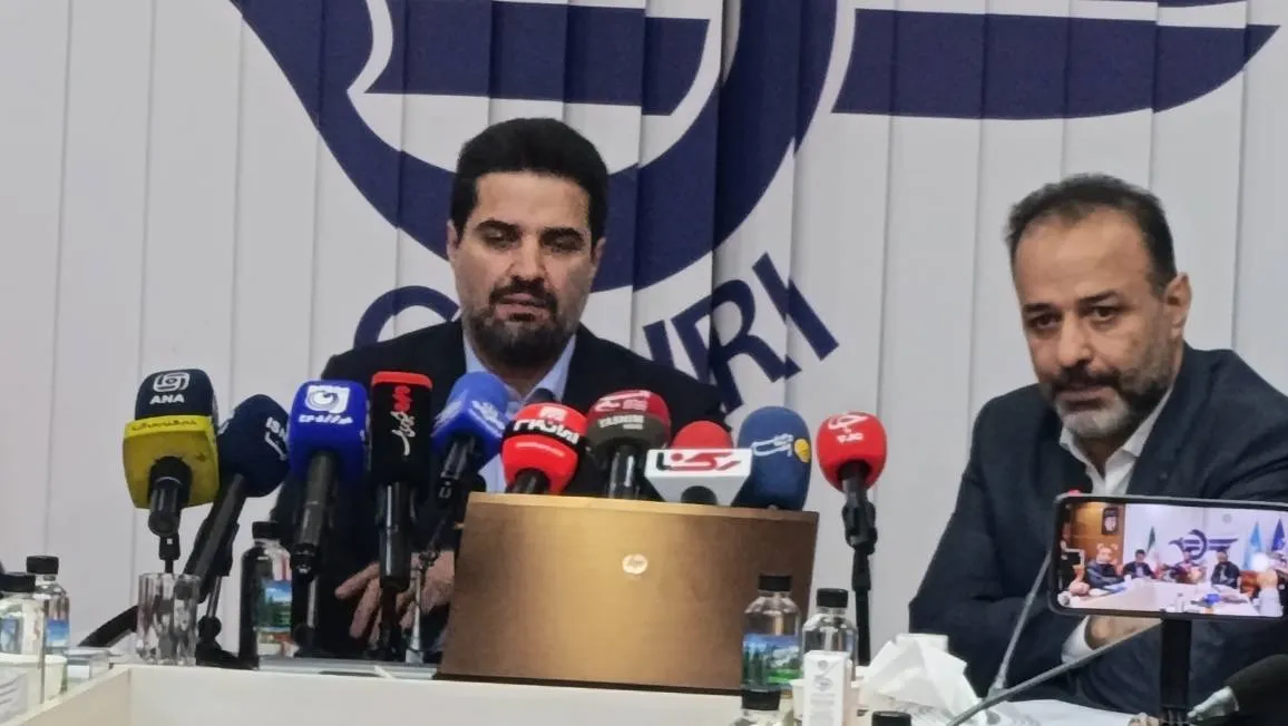 هیچ فشاری نمی‌تواند هواپیمای فاقد استاندارد را به پرواز درآورد