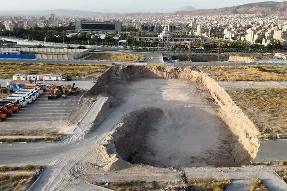 انجام 110 هزار متر مکعب عملیات خاکبرداری در پارکینگ طبقاتی باغشمال