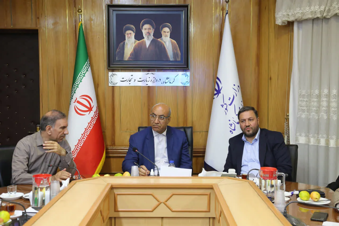 استاندار کرمانشاه:شهرک ضایعات کرمانشاه با هدف بهبود سیمای شهری و حفاظت از محیط زیست احداث میشود