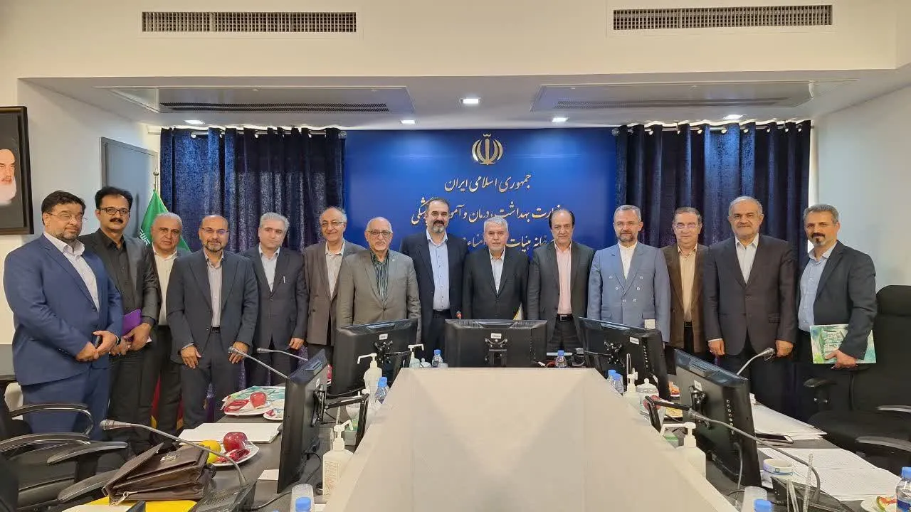 تأکید بر دستاوردهای دانشگاه علوم پزشکی بابل در نخستین نشست 1405 هیات امنا