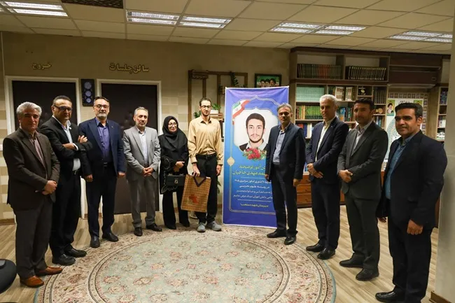 دانش آموز شیرازی دارای رتبه تک رقمی کنکور سراسری تقدیر شدند