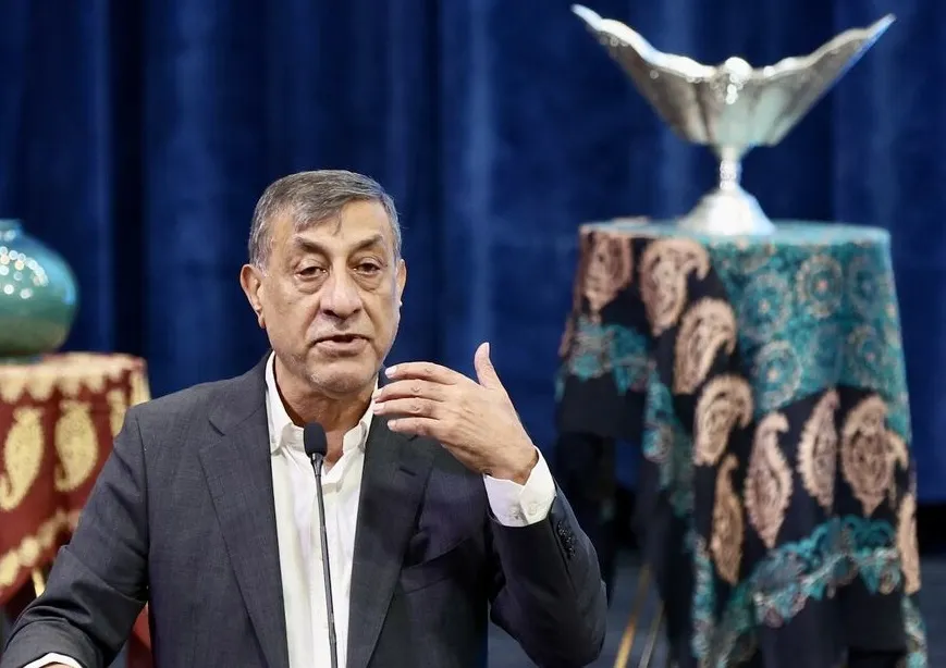 بخش خصوصی باید مسئولیت اصلی سازندگی کشور را بر عهده بگیرد