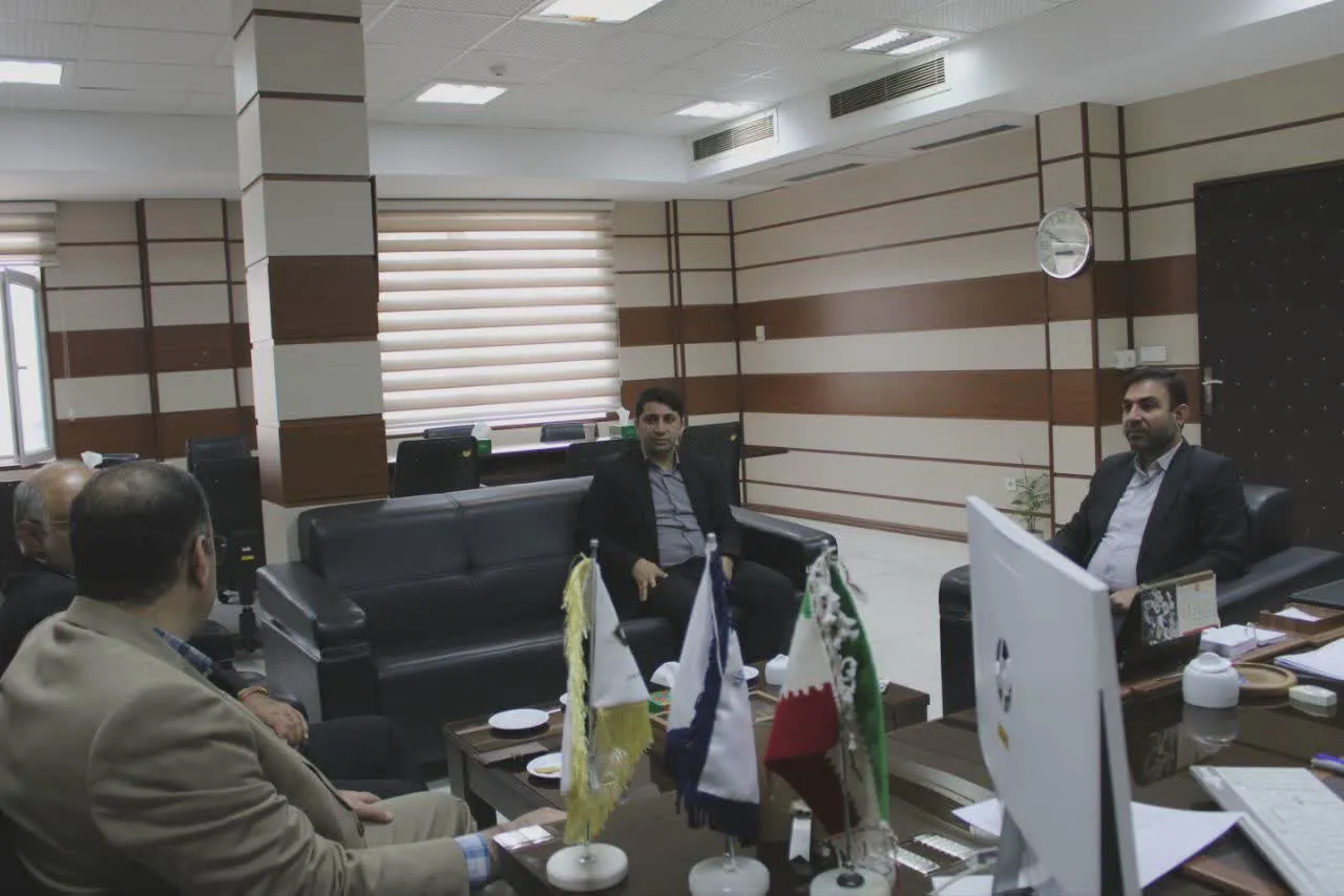 دیدار هیئت نمایندگان سازمان بازرسی کل کشور با مدیرکل ثبت اسناد و املاک استان کرمانشاه