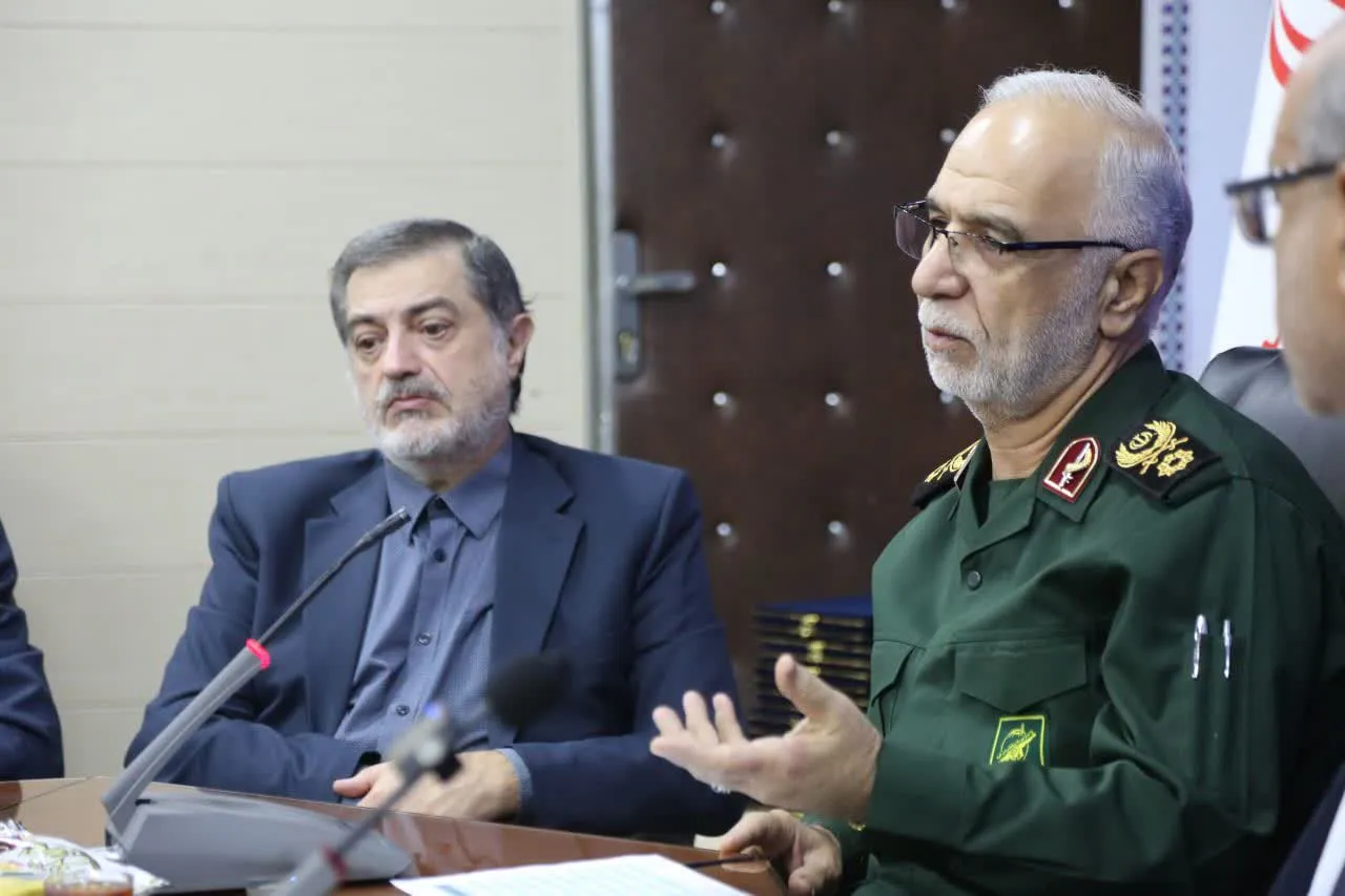 فرمانده سپاه استان کرمانشاه: گسترش خدمات بسیج جامعه پزشکی به مناطق محروم ضروری است