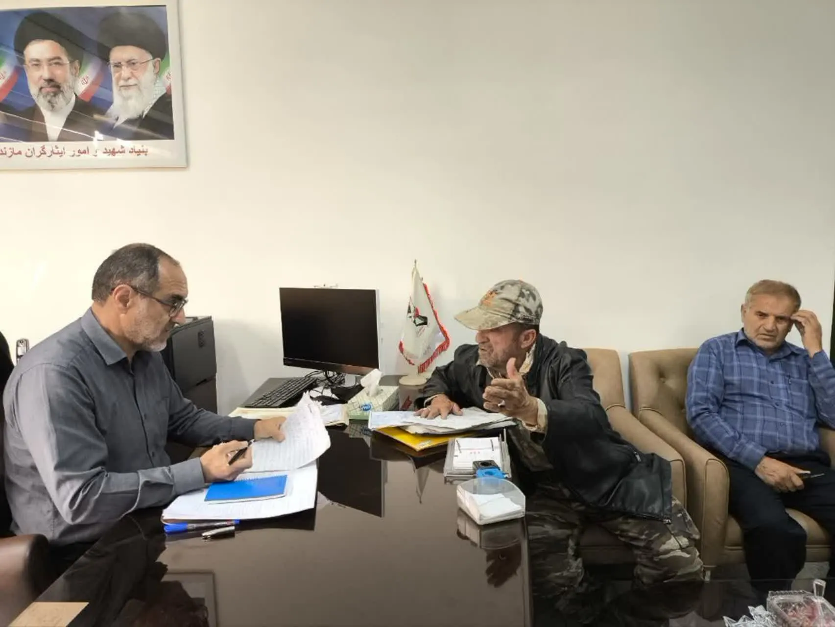 ملاقات عمومی مدیرکل بنیاد شهید مازندران با جامعه ایثارگری/ رسیدگی به مشکلات درمان، اشتغال و مسکن
