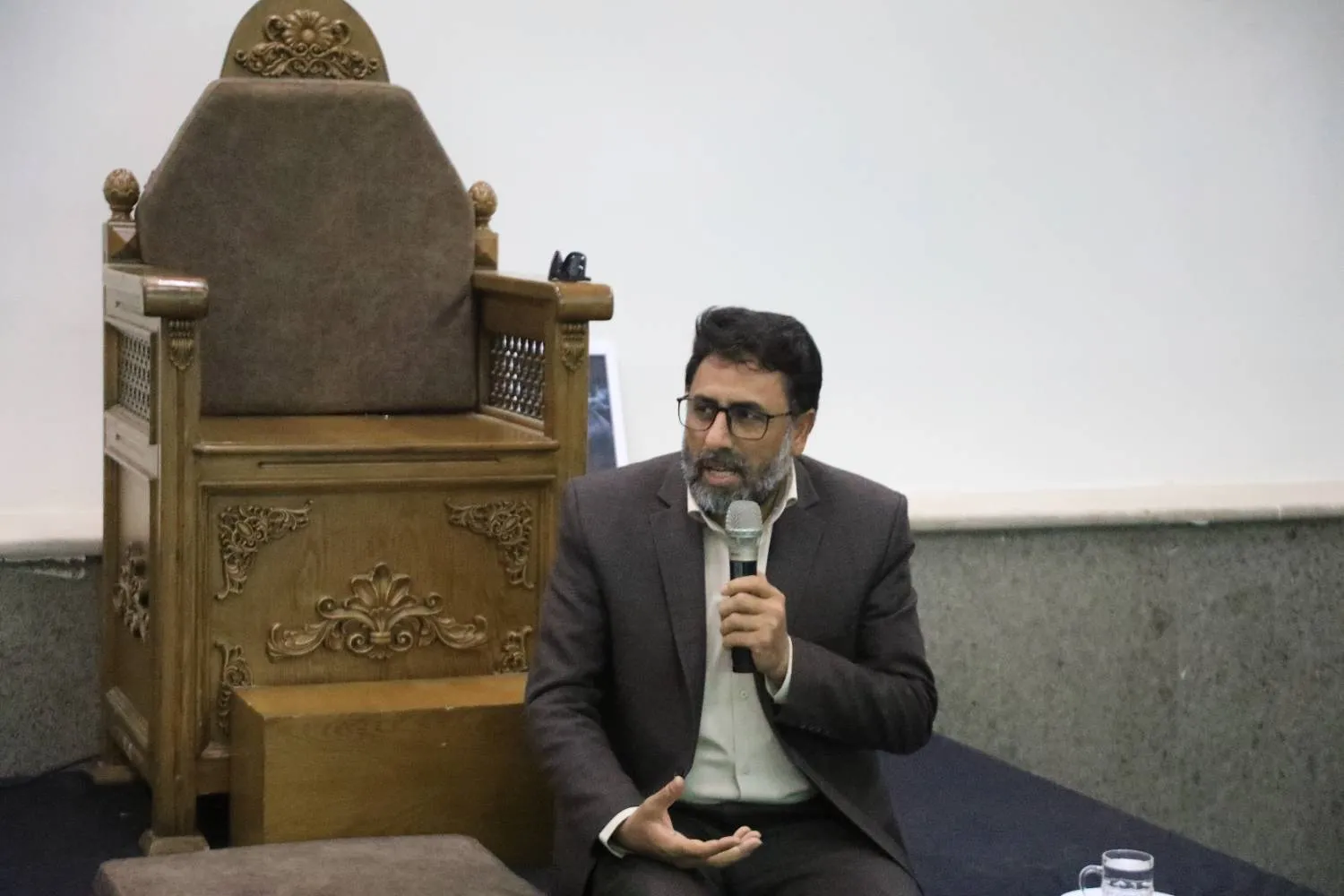 بسیج ظرفیت‌های مردمی برای تبیین طرح تورم صفر