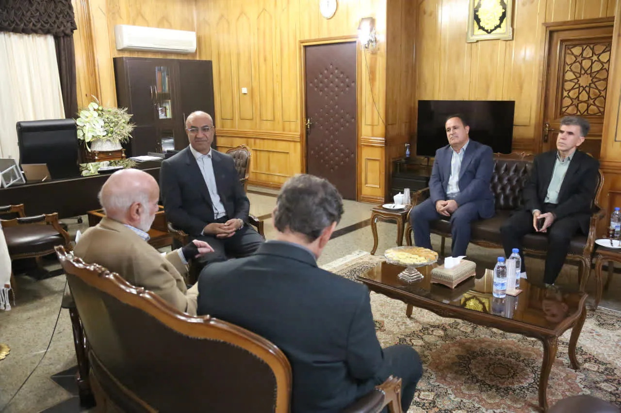 استاندار کرمانشاه: خیرین، پیشران اصلی نهضت مدرسه‌سازی هستند
