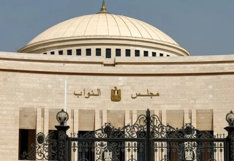 مجلس نمایندگان مصر به السیسی اجازه داد برای دفاع از عربستان اقدام کند
