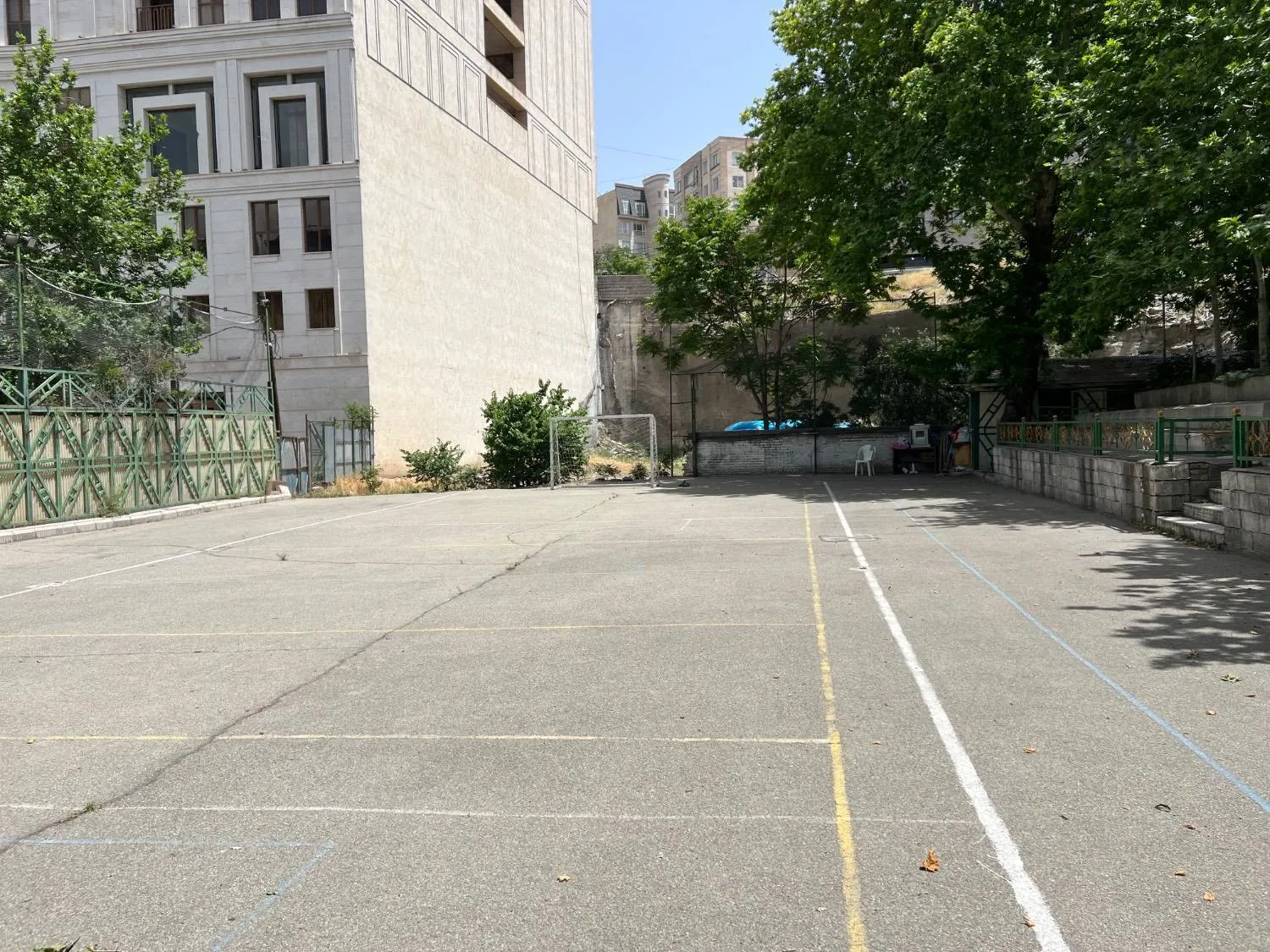 تبدیل گود دشت بهشت در منطقه یک به فضای ورزشی با مشارکت سرمایه‌گذار