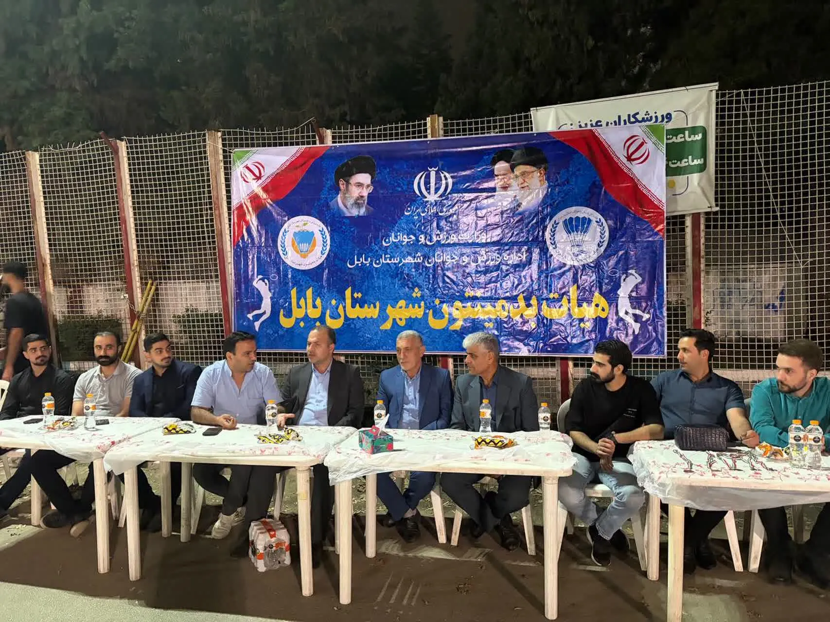 به مناسبت هفته تربیت بدنی / برگزاری مسابقات پرشور بدمینتون همگانی در پارک نوشیروانی بابل