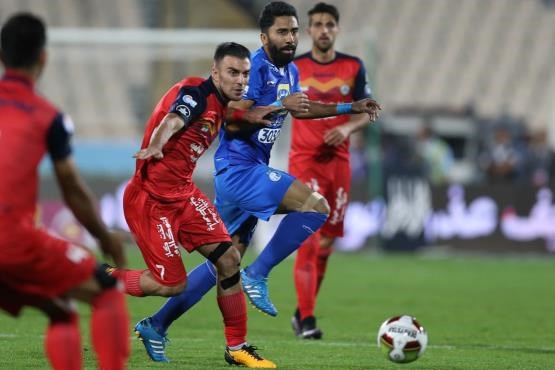                 عکس روز: پيراهن عجيب تيم نفت طلاييه