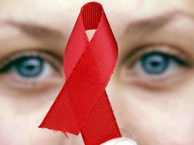 غيرفعال کردن ويروس HIV  در 90 درصد مبتلايان تا سال2020 /پيش‌بيني وجود60 هزارمبتلا
