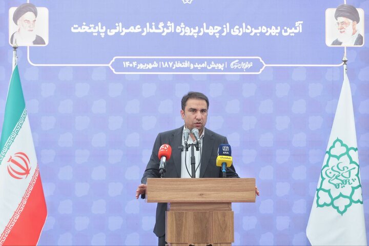 انجام بیش از 108 پروژه عمرانی در 4 سال اخیر/ به اندازه فاصله جلفا تا چابهار آسفالتریزی در تهران انجام دادهایم