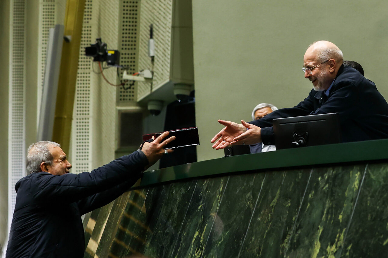 خبرگزاری آریا