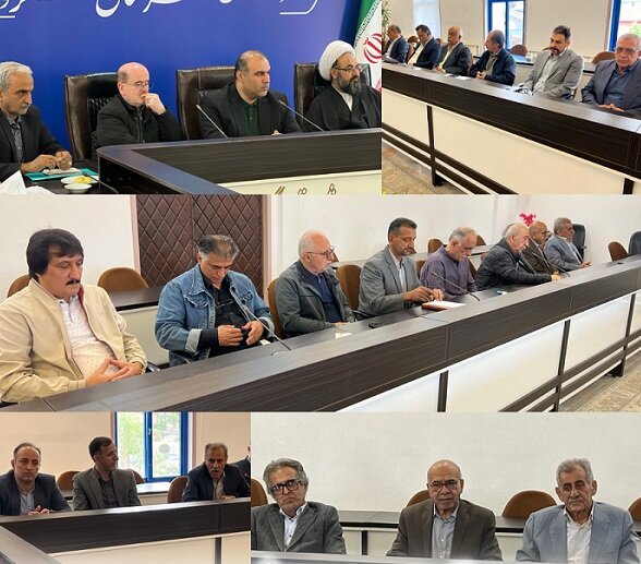 حضور لاهوتی در نشست با تولیدکنندگان چای شهرستان لنگرود /تقدیر از نماینده لنگرود برای جلوگیری از منحل شدن سازمان چای کشور