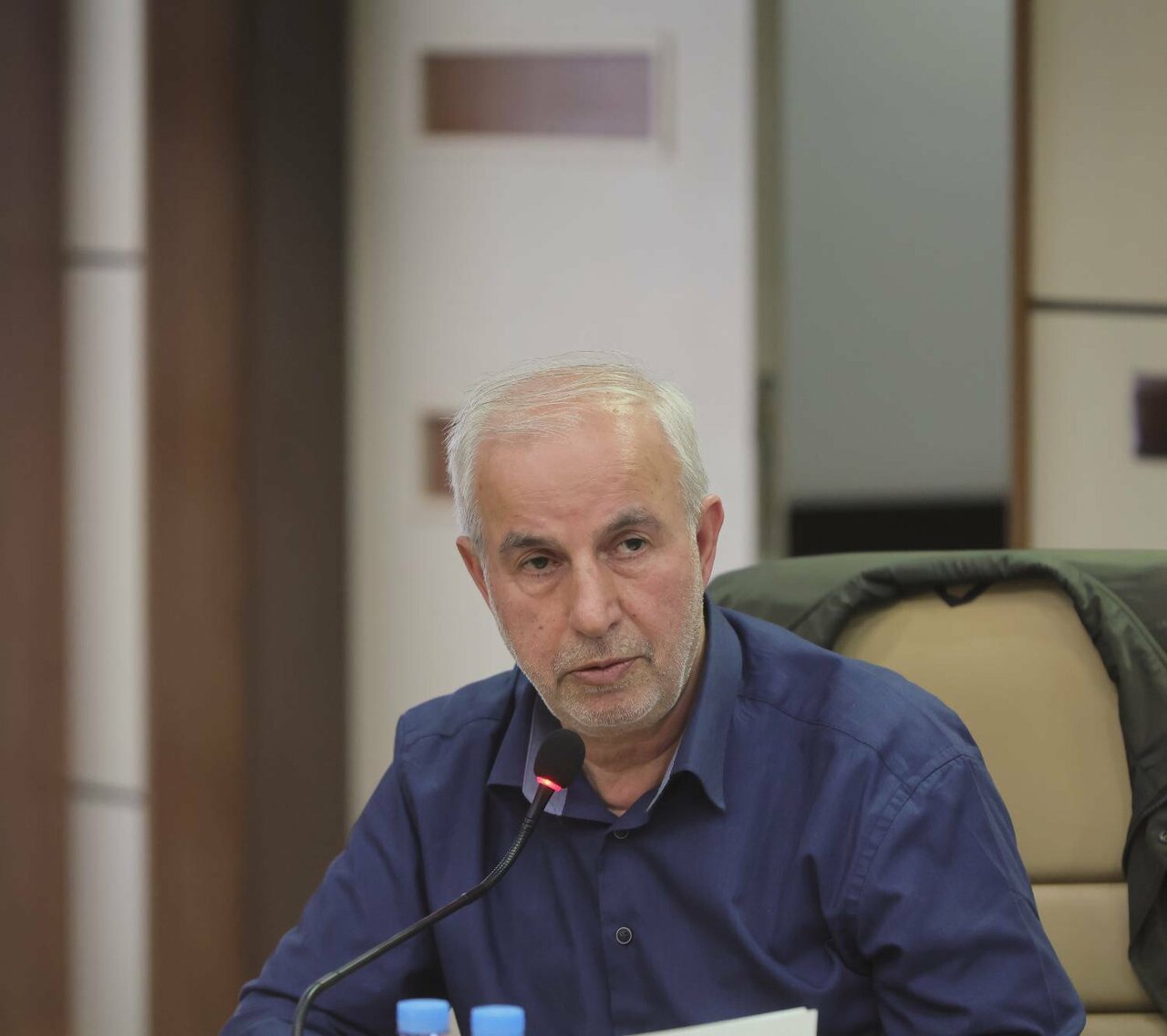 درخواست کوچکی نژاد از دولت برای بازنگری فوری دولت در مصوبه حقوق کارکنان