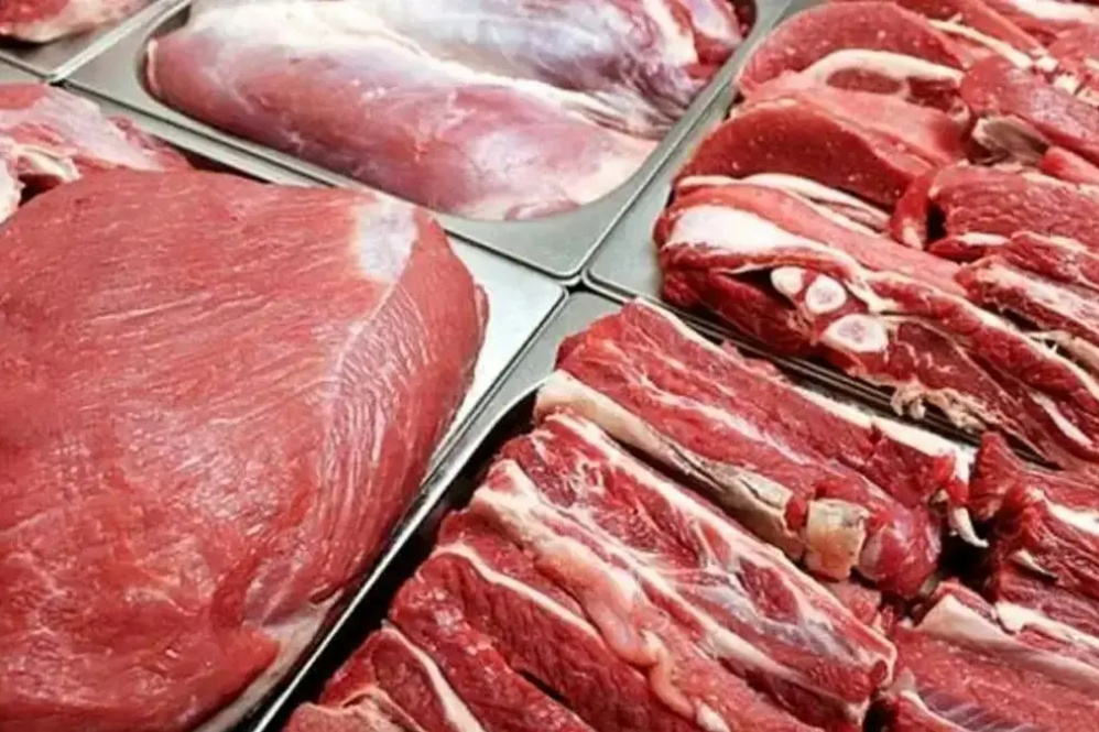 بازار گوشت در مسير افت قيمت با افزايش عرضه داخلي