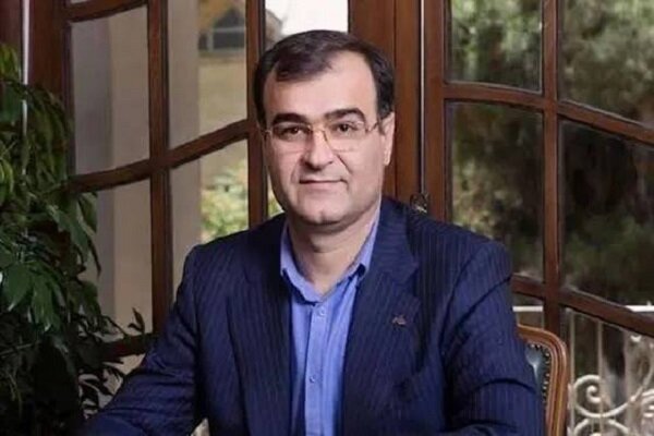 رئيس کل جديد بيمه مرکزي: صنعت بيمه به حرکت خود ادامه خواهد داد