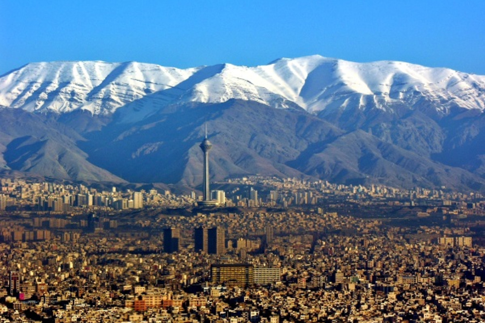هوای تهران امروز در وضعیت قابل قبول قرار گرفت
